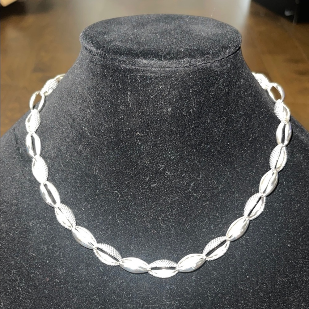 NWT, LAGOS Caviar and Smooth Open Link Necklace